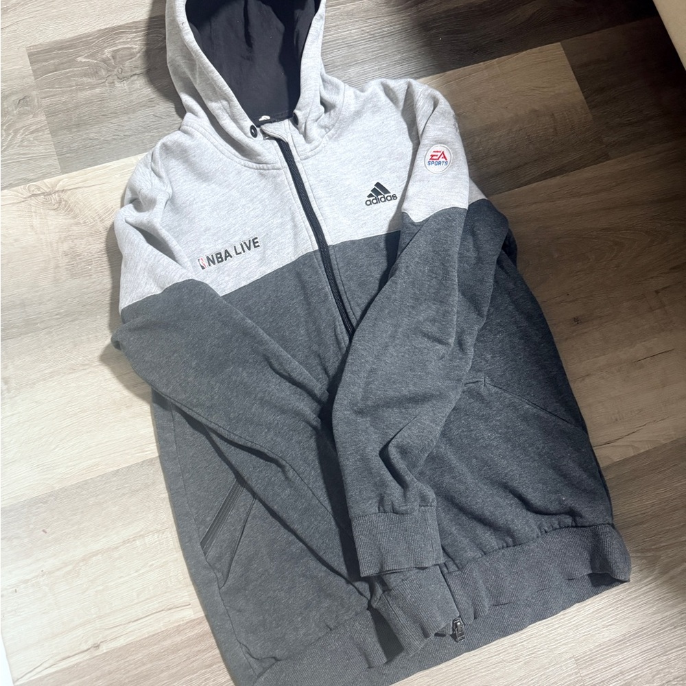 Adidas NBA Live EA Sports Hoodie Mens Medium Gray Zip Up Sweatshirt Gamer Retro